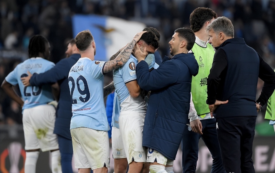 南宫体育-包含集结日西甲传出新动向,莱比锡战术微调,高层表态——气氛紧张,细节决定成败的词条