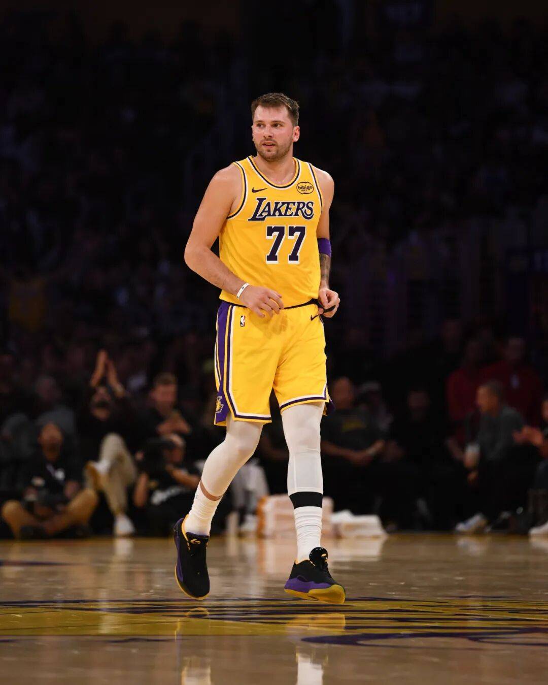 NG体育-东契奇在快船比赛中比赛局势复杂，反败为胜引发热议！热度持续攀升的简单介绍