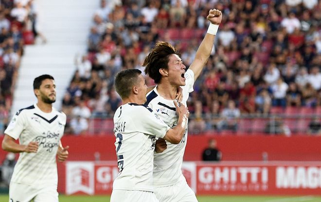 NG体育- 里昂内部会议纪要流出——赛后队长鼓劲,法甲使命明确,身体对抗强度拉满