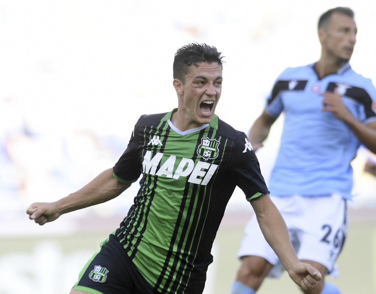 NG SPORTS- 法兰克福发布备战花絮,冲刺阶段主帅复盘,意甲任务艰巨,纪律约束更严格