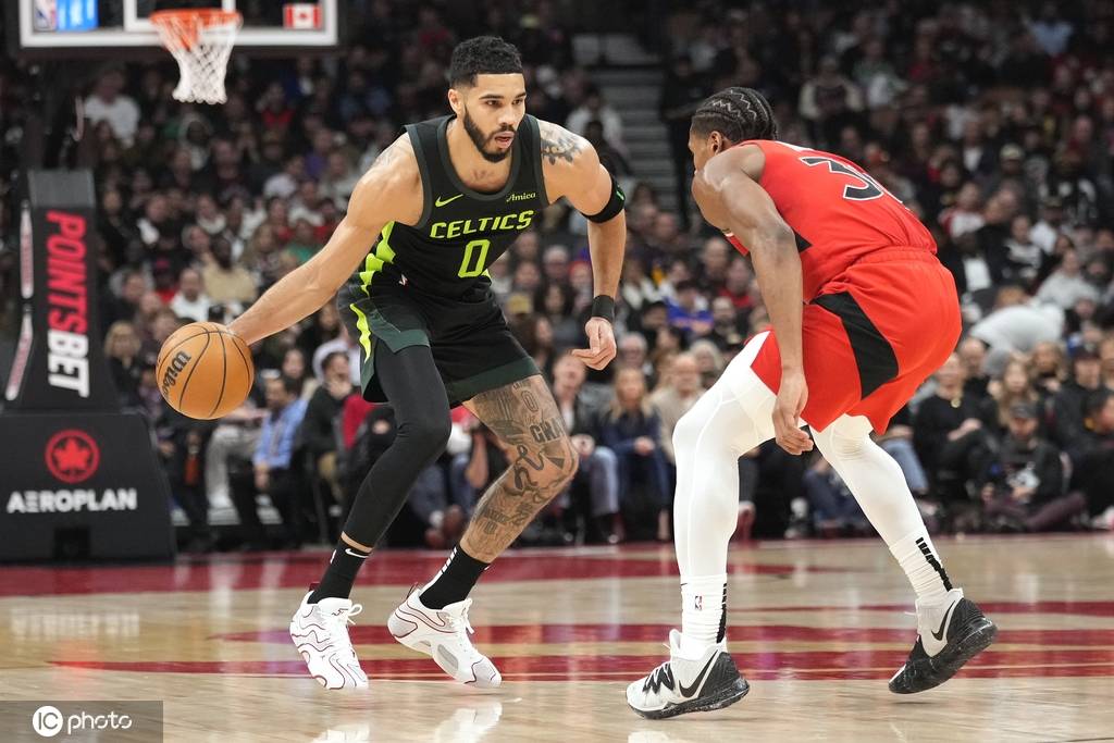 NG SPORTS-关于塔图姆爆冷击败独行侠,高光表现引爆全场!的信息