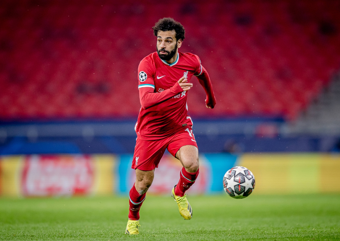 NG SPORTS- 萨拉赫效力利物浦 